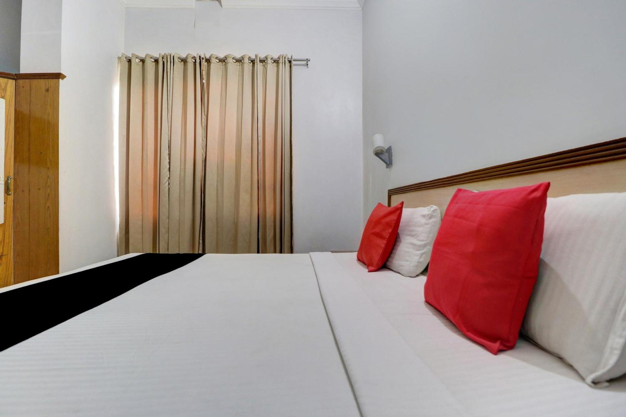 Hotel Capital O Divine Amritsar Exterior foto