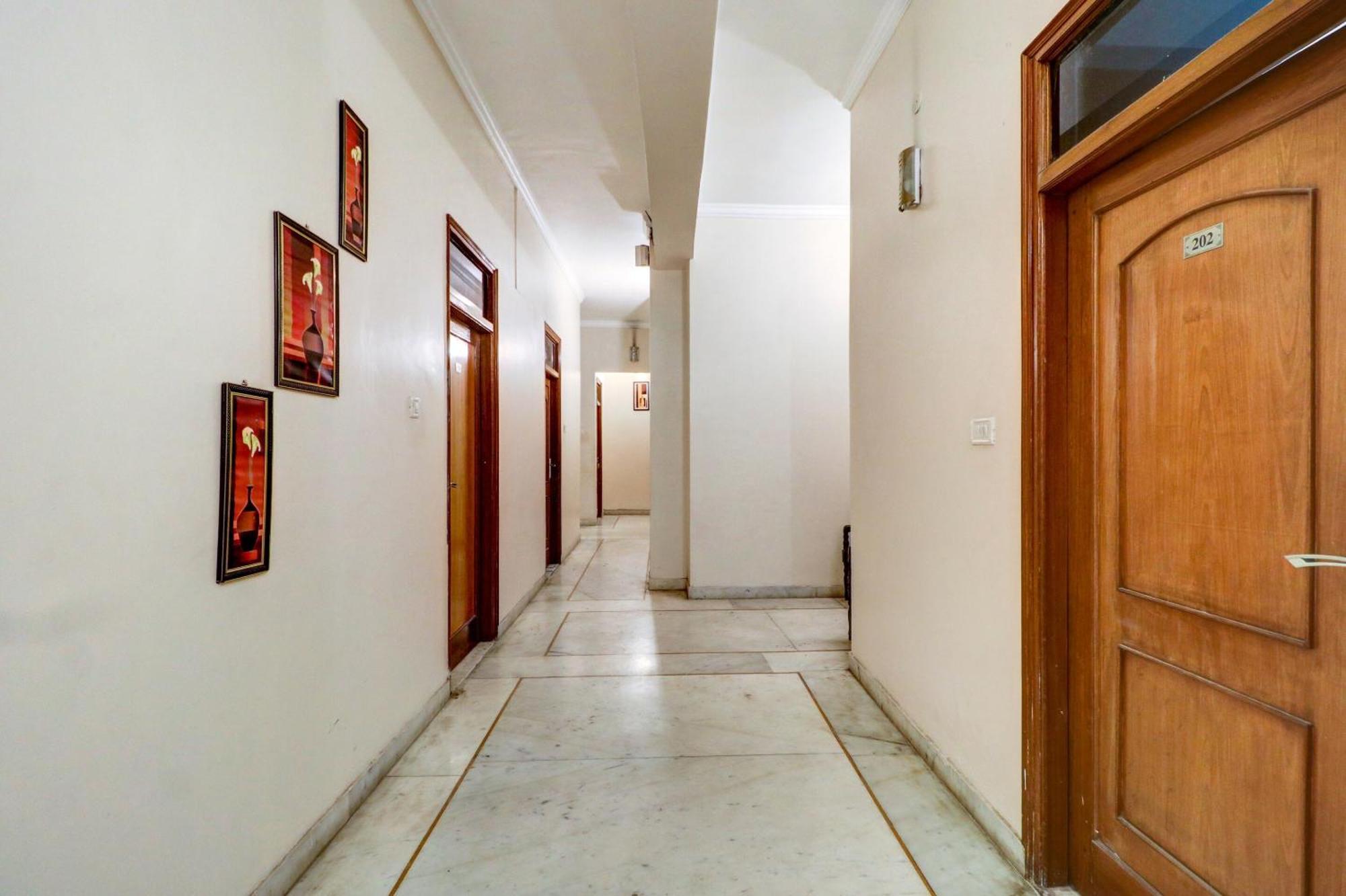 Hotel Capital O Divine Amritsar Exterior foto