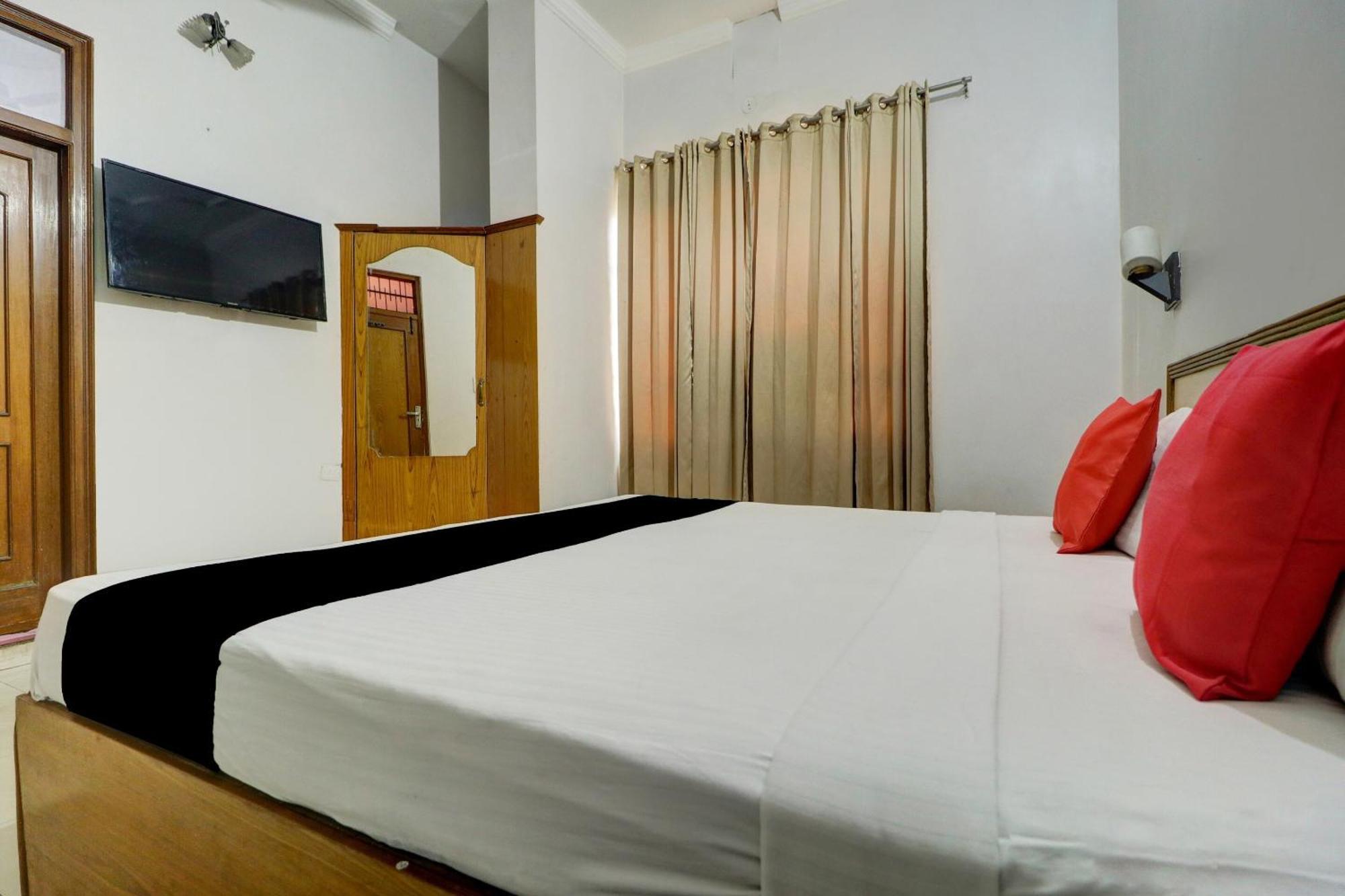 Hotel Capital O Divine Amritsar Exterior foto