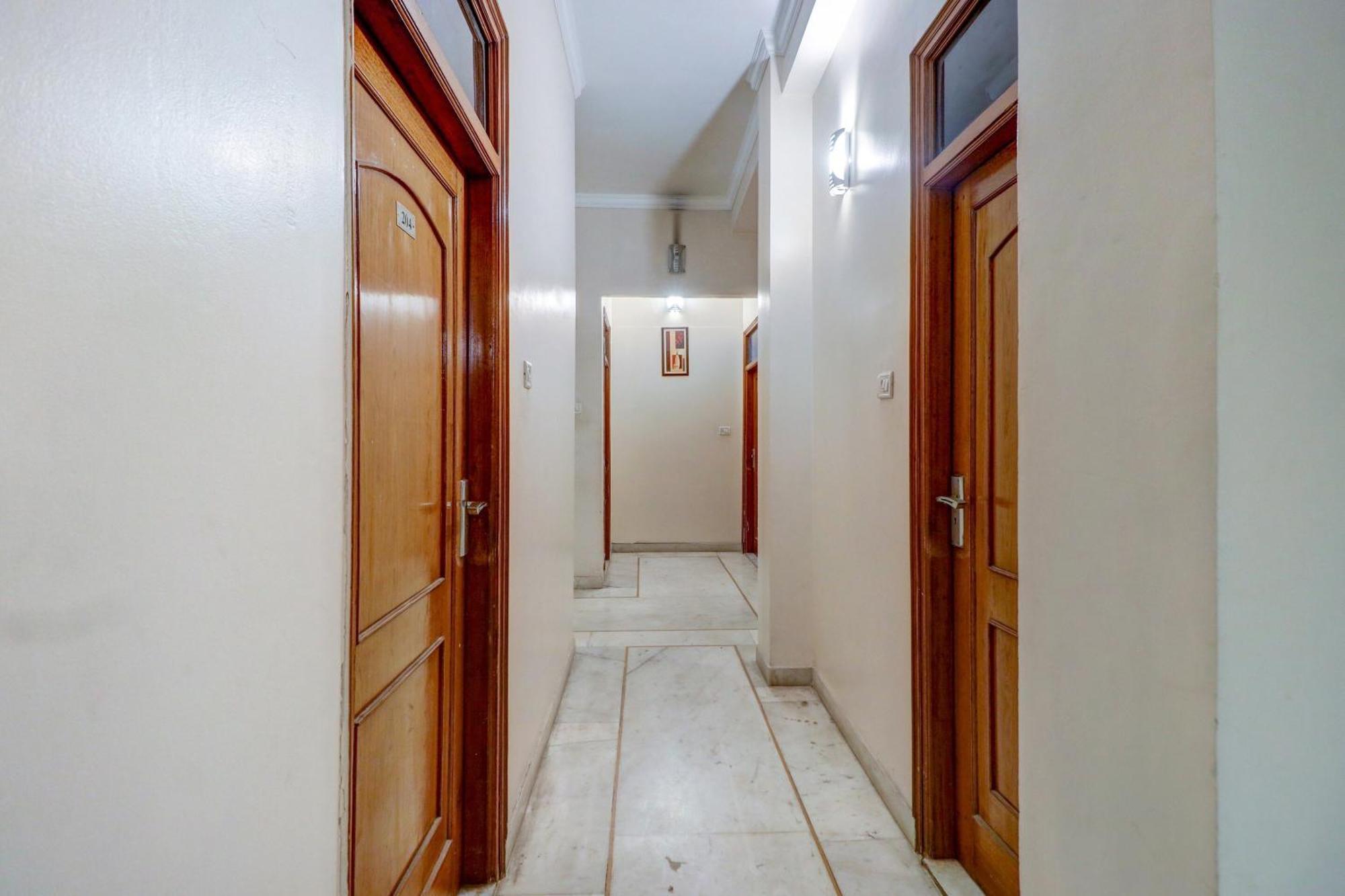 Hotel Capital O Divine Amritsar Exterior foto