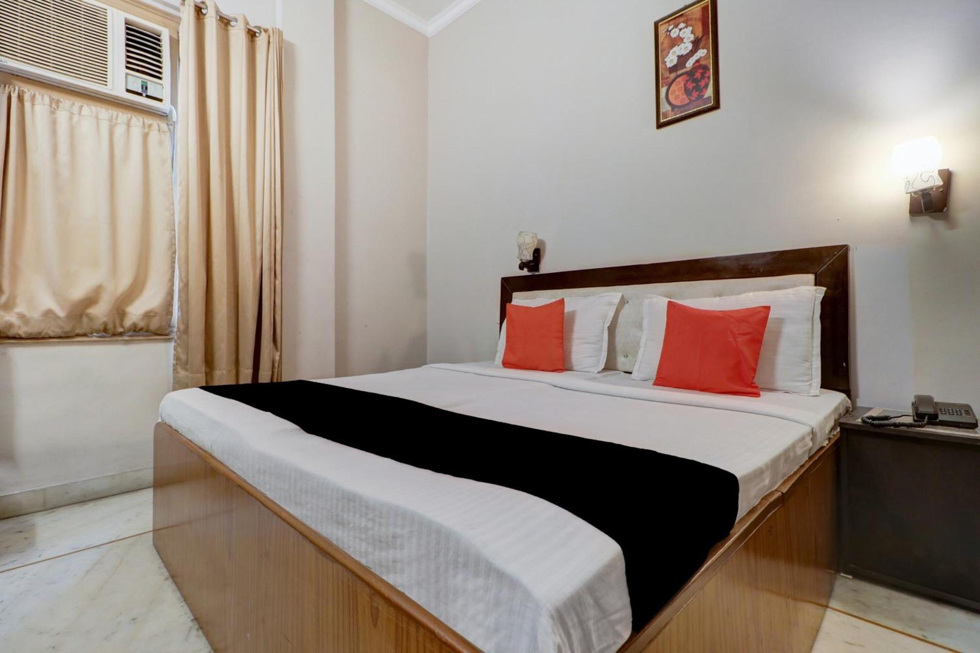 Hotel Capital O Divine Amritsar Exterior foto